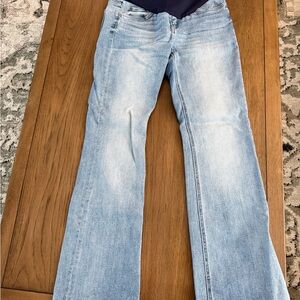 NWOT Maternity Light Blue Women's Jeans Size 27